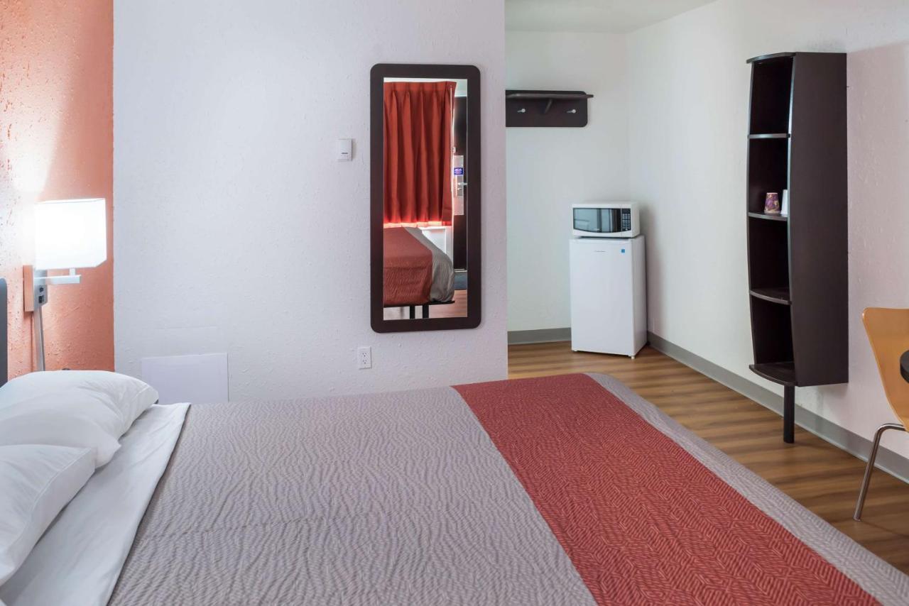 Motel 6-Fort St. John, Bc Εξωτερικό φωτογραφία