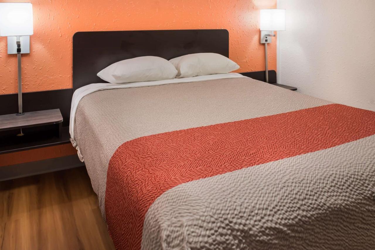 Motel 6-Fort St. John, Bc Εξωτερικό φωτογραφία